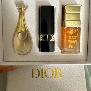 Dior beauty discovery set